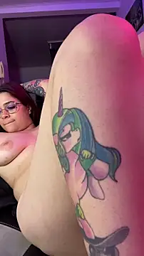 Snapshot of Sophia_cyrus11 chatting on 20, 12, 2025 Sophia cyrus11 online show from 20, 12, 2025