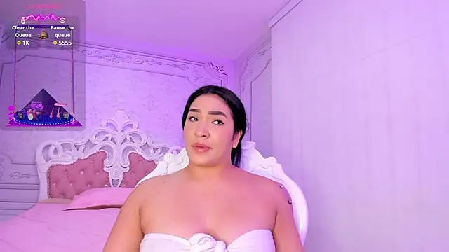 stefany duque1  online show from 19, 2, 2025