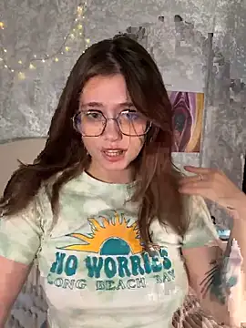 Sabrina shells online show from 11, 9, 2025