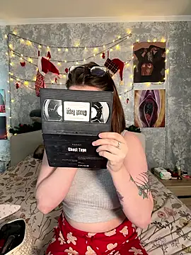 Snapshot of Sabrina_shells chatting on 8, 1, 2026 Sabrina shells online show from 8, 1, 2026