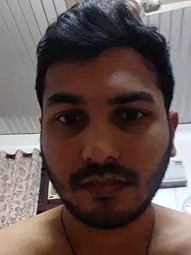 Snapshot of darlingronnyslut chatting on 9, 3, 2026 darlingronnyslut online show from 9, 3, 2026