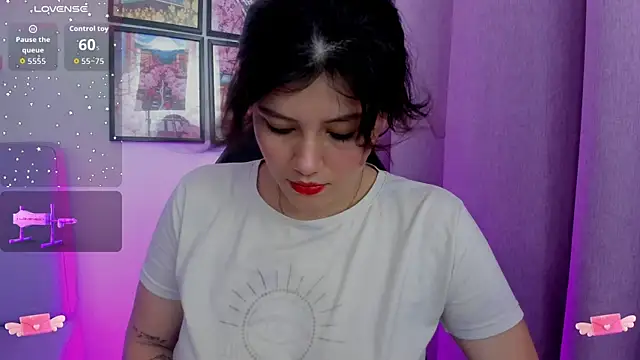 Carolina Burninng online show from 24, 9, 2025