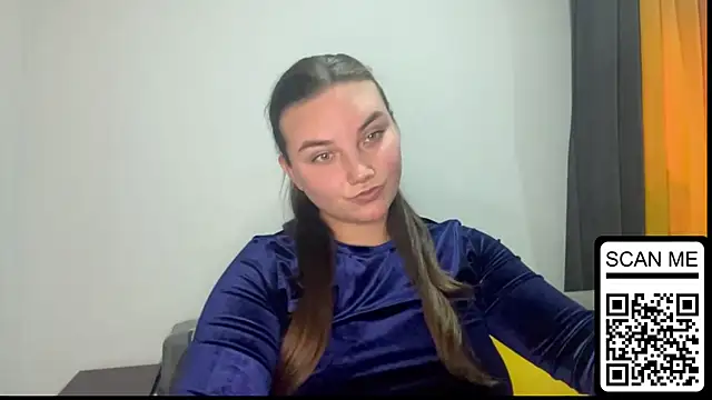 Snapshot of Dreamyblushfairy chatting on 29, 9, 2025 Dreamyblushfairy online show from 29, 9, 2025