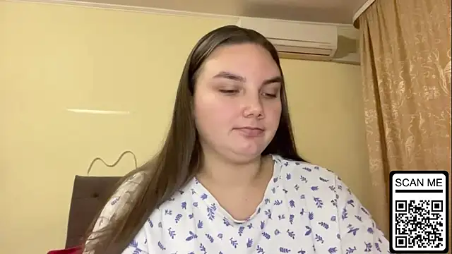 Snapshot of Dreamyblushfairy chatting on 10, 10, 2025 Dreamyblushfairy online show from 10, 10, 2025