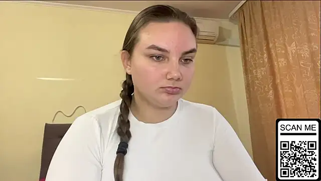 Snapshot of Dreamyblushfairy chatting on 14, 10, 2025 Dreamyblushfairy online show from 14, 10, 2025