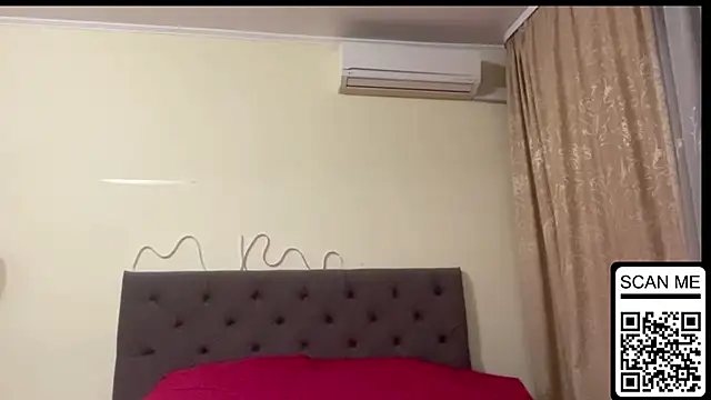 Snapshot of Dreamyblushfairy chatting on 1, 11, 2025 Dreamyblushfairy online show from 1, 11, 2025