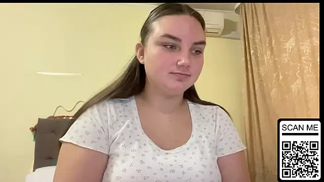 Snapshot of Dreamyblushfairy chatting on 21, 11, 2025 Dreamyblushfairy online show from 21, 11, 2025