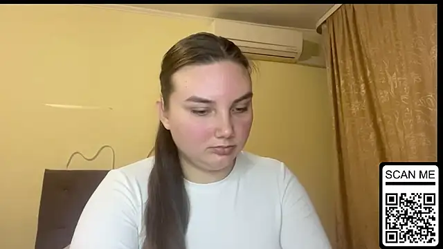 Snapshot of Dreamyblushfairy chatting on 24, 11, 2025 Dreamyblushfairy online show from 24, 11, 2025