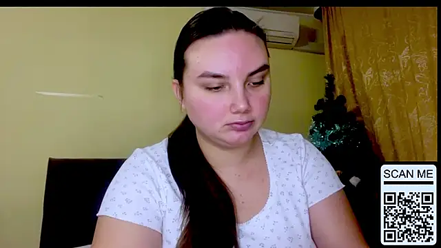 Dreamyblushfairy online show from 4, 2, 2026