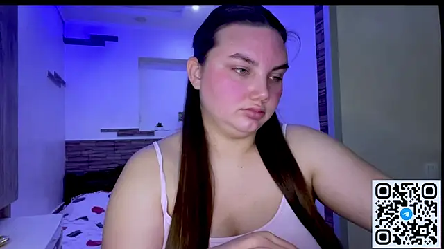 Snapshot of Dreamyblushfairy chatting on 7, 5, 2026 Dreamyblushfairy online show from 7, 5, 2026