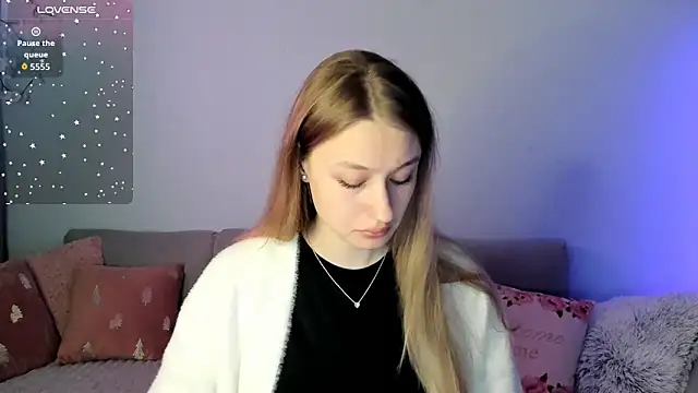 Snapshot of Haley_Vixen chatting on 1, 6, 2026 Haley Vixen online show from 1, 6, 2026