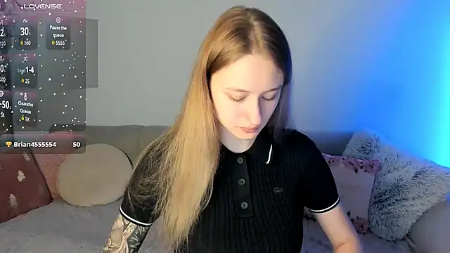 Snapshot of Haley_Vixen chatting on 2, 6, 2026 Haley Vixen online show from 2, 6, 2026