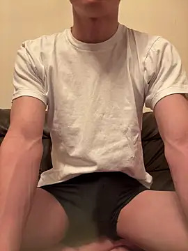 miichannnnn online show from 4, 3, 2025