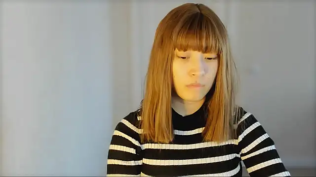  hannah baker online show from 10, 2, 2025