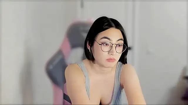  hannah baker online show from 25, 2, 2025