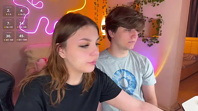 RobertAndLinela online show from 7, 11, 2025