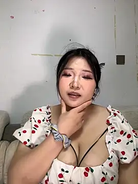 Snapshot of Happyou2 chatting on 21, 1, 2025 Happyou2 online show from 21, 1, 2025