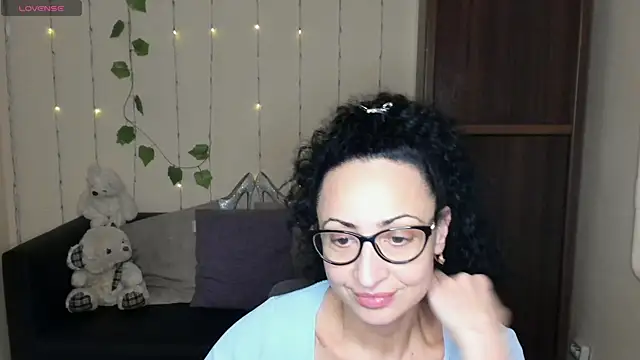 Arianasweety23 online show from 2, 1, 2025