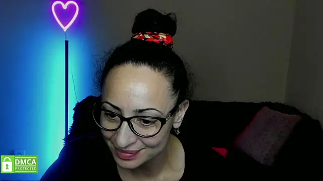 Arianasweety23 online show from 7, 2, 2025