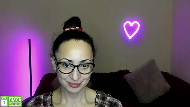 Arianasweety23 online show from 1, 3, 2025