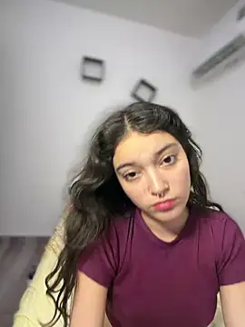 Snapshot of MikeAndJessy chatting on 7, 3, 2026 MikeAndJessy online show from 7, 3, 2026