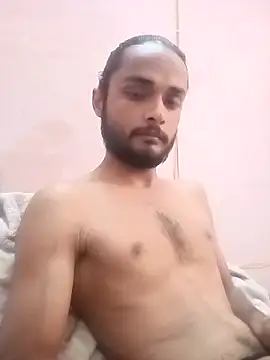 Snapshot of IamRentedBoybfriend chatting on 8, 3, 2025 IamRentedBoybfriend online show from 8, 3, 2025