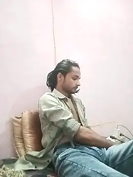 Snapshot of IamRentedBoybfriend chatting on 10, 3, 2025 IamRentedBoybfriend online show from 10, 3, 2025