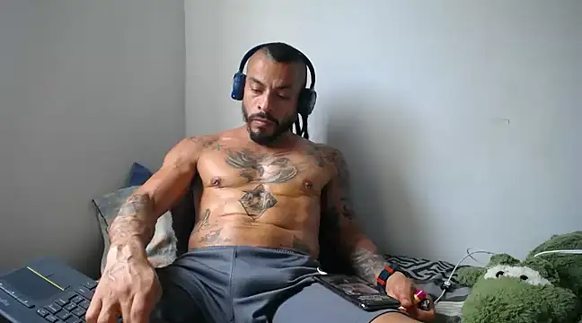 callme douglas online show from 29, 1, 2025