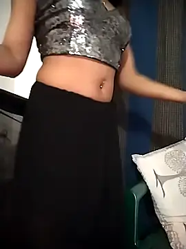 Aish29xh online show from 31, 1, 2025