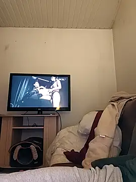 Snapshot of Rumplestiltskin927 chatting on 1, 3, 2026 Rumplestiltskin927 online show from 1, 3, 2026