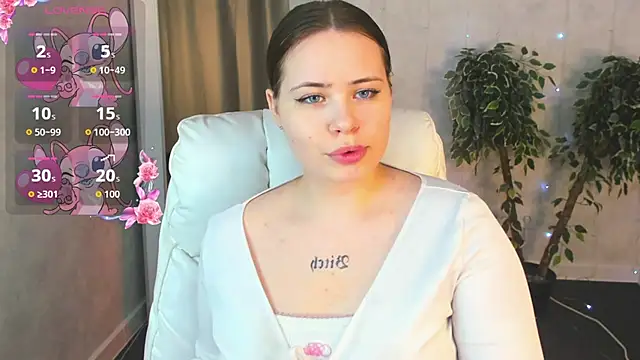 Snapshot of EricaElliott chatting on 6, 10, 2025 EricaElliott online show from 6, 10, 2025