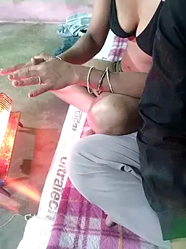 Coupleshow47 online show from 9, 11, 2025