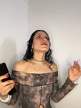 indira k online show from 12, 11, 2025