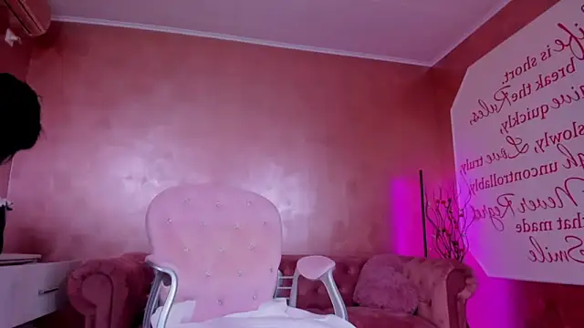 evanew  online show from 14, 3, 2025