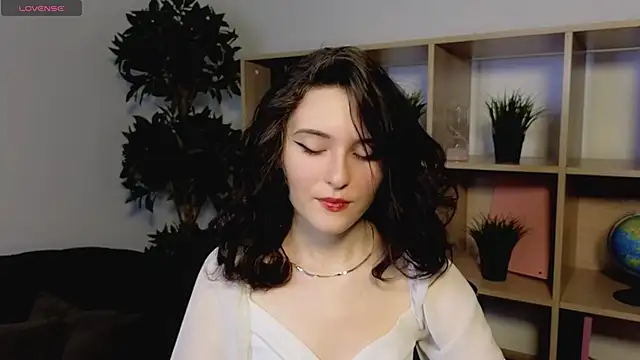 niki cutes online show from 12, 1, 2025