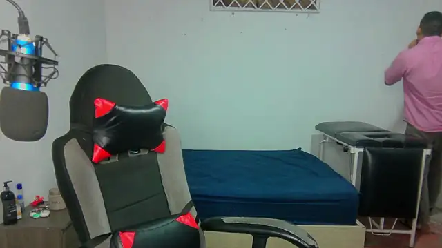 Snapshot of David_Adams2003 chatting on 21, 1, 2025 David Adams2003 online show from 21, 1, 2025