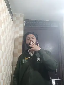 Snapshot of indihotguy chatting on 4, 2, 2025 indihotguy online show from 4, 2, 2025