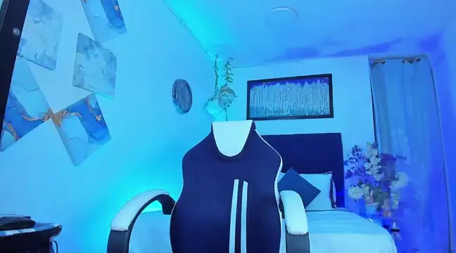 Snapshot of Andrewstelle_coleman chatting on 7, 3, 2025 Andrewstelle coleman online show from 7, 3, 2025