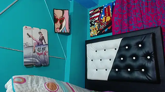 Snapshot of valerie_mase chatting on 13, 2, 2025 valerie mase online show from 13, 2, 2025