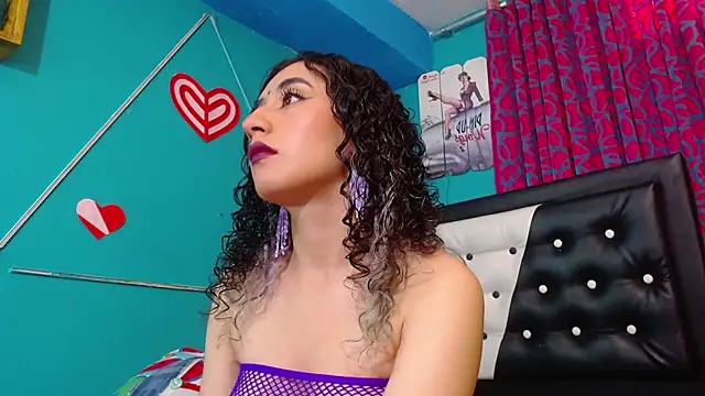 Snapshot of valerie_mase chatting on 7, 11, 2025 valerie mase online show from 7, 11, 2025