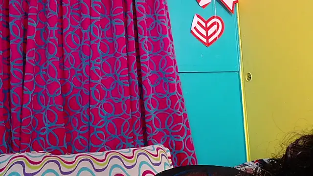 Snapshot of valerie_mase chatting on 26, 11, 2025 valerie mase online show from 26, 11, 2025