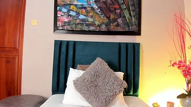 EloiseQuinn online show from 24, 10, 2025