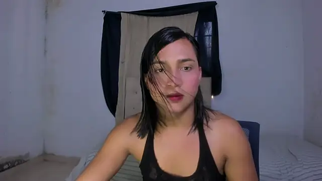 Miss noah18 online show from 18, 2, 2025