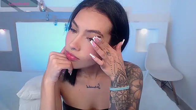 VenusEvans1 online show from 2, 1, 2025