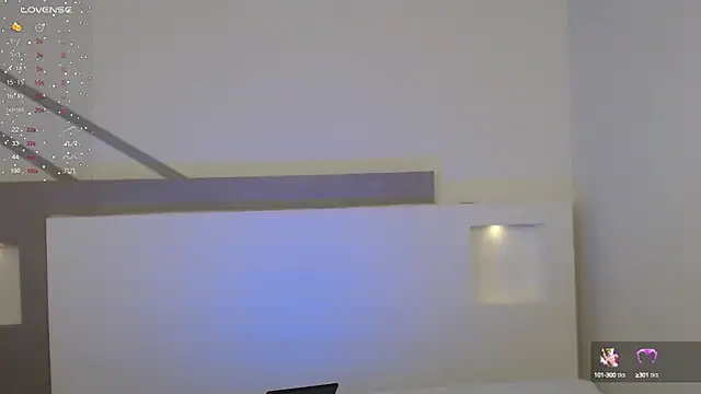 VenusEvans1 online show from 7, 1, 2025