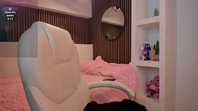 Snapshot of Camila_dupont chatting on 17, 3, 2025 Camila dupont online show from 17, 3, 2025