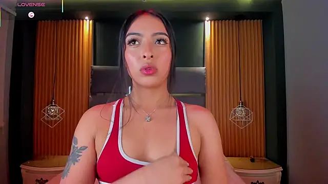 Snapshot of Camila_dupont chatting on 16, 9, 2025 Camila dupont online show from 16, 9, 2025