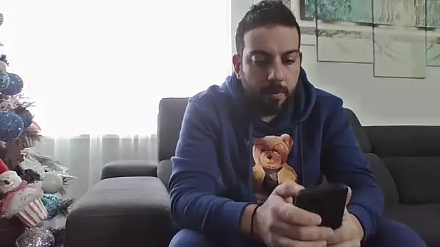 Snapshot of Georgesexyboy1 chatting on 28, 12, 2024 Georgesexyboy1 online show from 28, 12, 2024