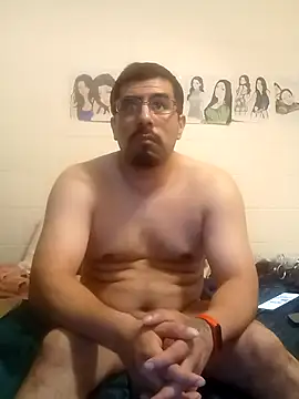 Snapshot of k1oudE chatting on 11, 10, 2025 k1oudE online show from 11, 10, 2025