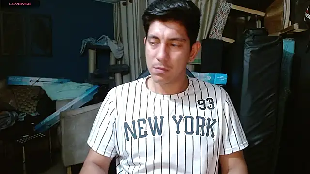 Snapshot of Noah-cock chatting on 12, 11, 2025 Noah-cock online show from 12, 11, 2025